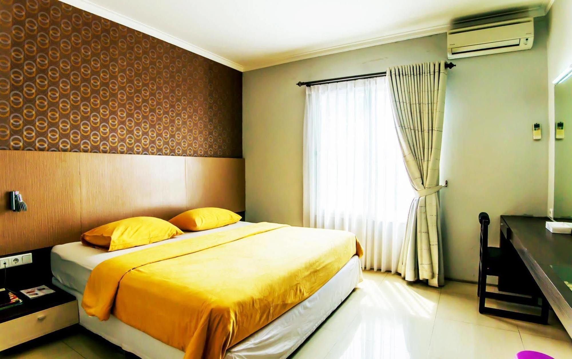 Andelir Hotel Bandung Exterior photo